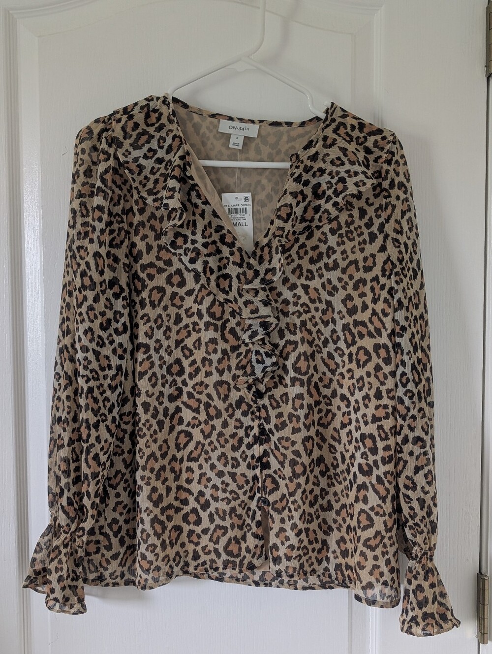 ON 34th RUFFLE  CHIFFON LEOPARD PRINT W/ BUTTONS  LONG SLEEVE SMALL, NEW W/ TAGS